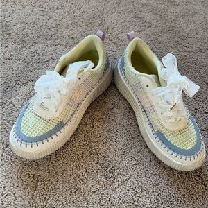 Nicole  miller Stylish Sneakers with cream and Blue Accents